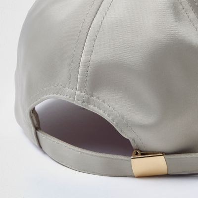 Grey satin cap